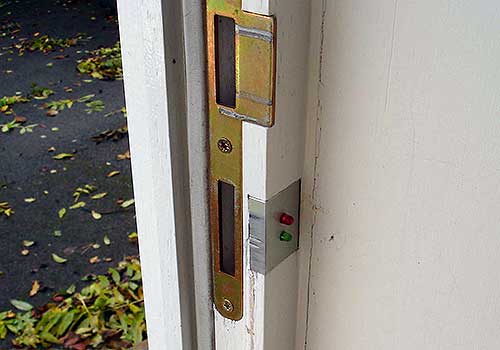 LED Door Lock Status Indicator LED Door Lock Status Indicator